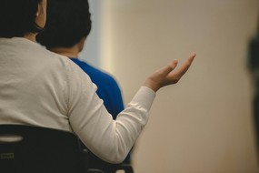 7 formas de ministrar a uma mulher que … image