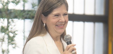 Mary Kassian no Brasil image